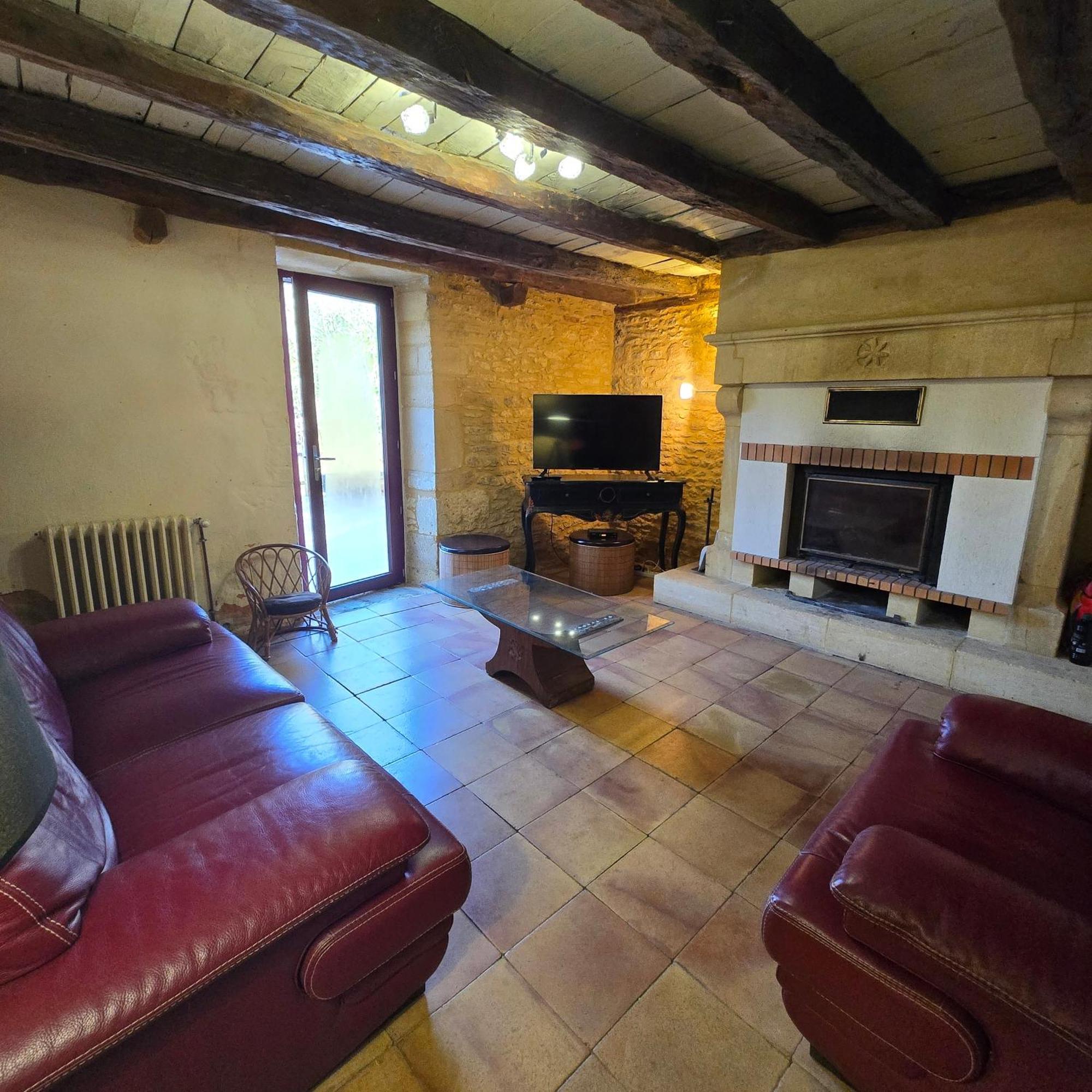 Gite Les Combes Montignac Lascaux Exterior foto